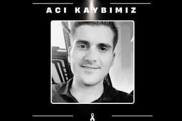 Siyah Beyaz Işıklı Geliyoruz Instagram Gönderisi (360 x 250 piksel) (19)
