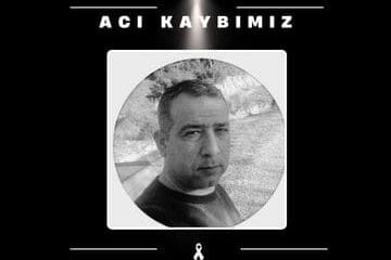 Siyah Beyaz Işıklı Geliyoruz Instagram Gönderisi (360 x 250 piksel) (22)