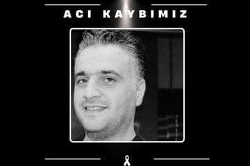 Siyah Beyaz Işıklı Geliyoruz Instagram Gönderisi (360 x 250 piksel) (22)